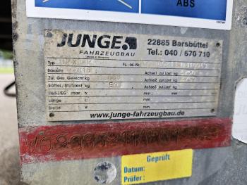 Junge Junge / 2 AXLE TRAILER WITH BOARDS